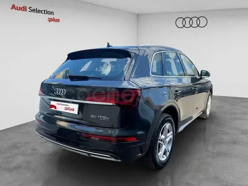 Usado Audi Q5 Advanced 299 CV (219 kW) 2024 Gris / plata SUV