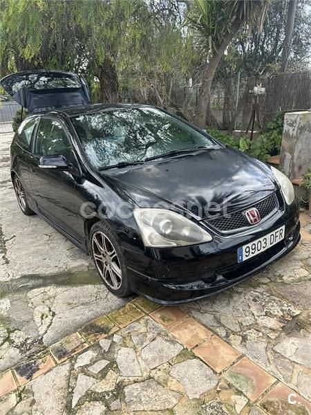 Usado Honda Civic Sport 110 CV (80 kW) 2005 Negro Berlina