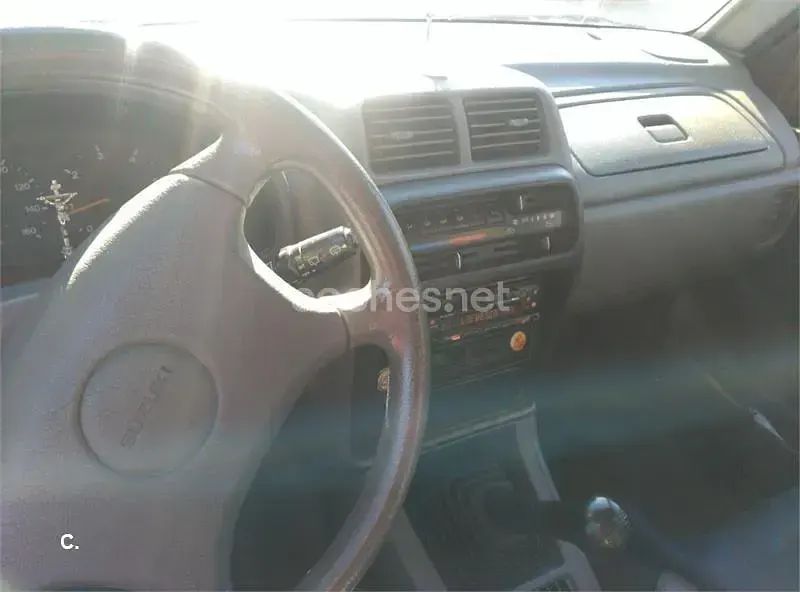 Usado Suzuki Vitara 87 CV (63 kW) 1998 Azul SUV