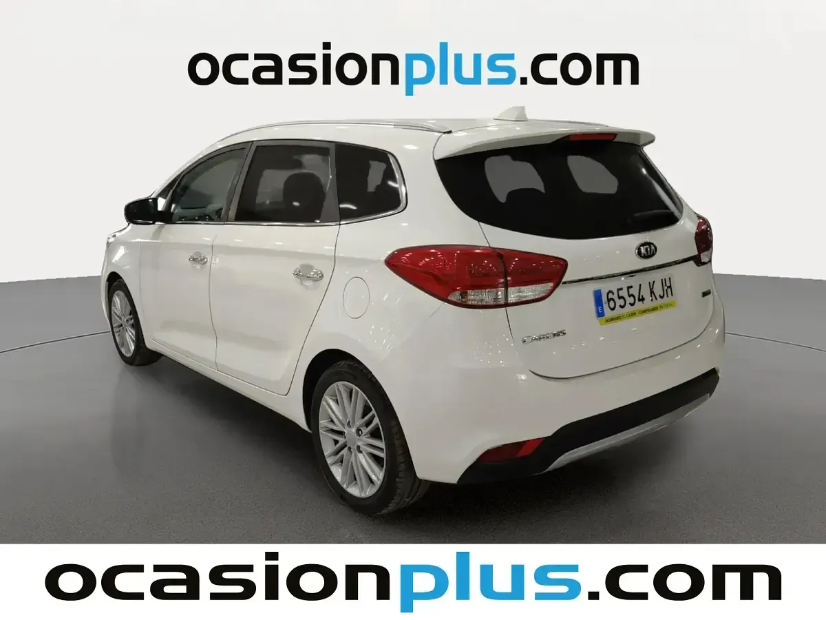 Usado Kia Carens 115 CV (84 kW) 2018 Blanco Monovolumen