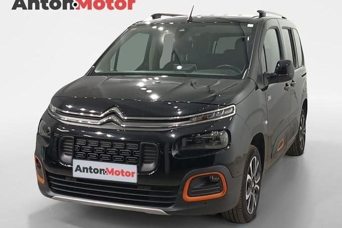 Usado Citroën Berlingo Business Class 102 CV (75 kW) 2023 Negro Monovolumen