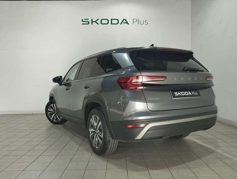 Usado Skoda Kodiaq Selection 150 CV (110 kW) 2025 Gris SUV