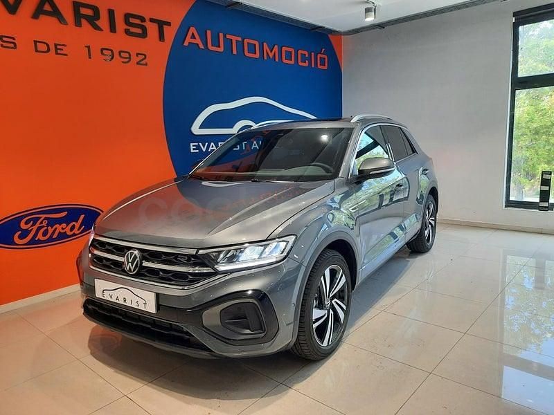 Gris / plata Usado 2022 VW T-Roc R-line SUV | 27.490 € (Precio justo) - Imagen 1/4