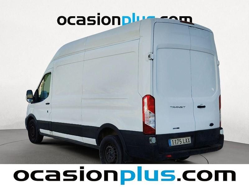 Usado Ford Transit Trend 130 CV (95 kW) 2022 Blanco Familiar