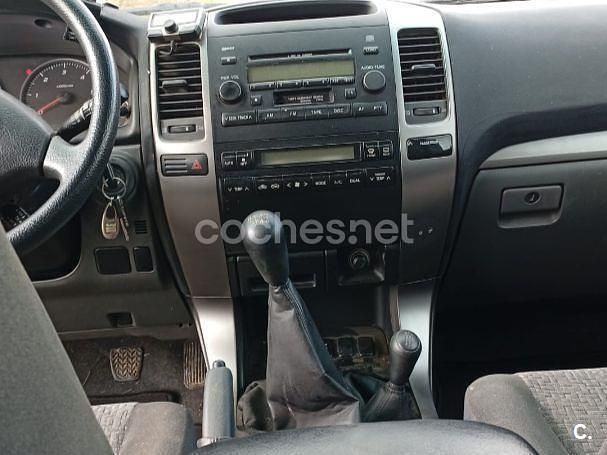 Gris / plata Usado 2004 Toyota Land Cruiser SUV | 17.500 € (Precio justo) - Imagen 1/4
