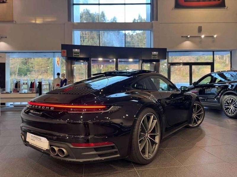 Usado Porsche 911 Carrera S 450 CV (330 kW) 2022 Negro Coupe