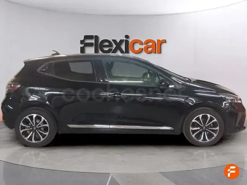 Usado Renault Clio V Techno 90 CV (66 kW) 2025 Negro Berlina