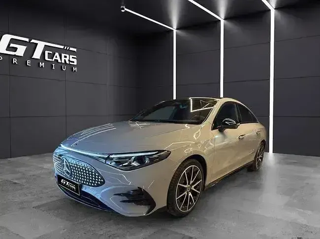 Usado Mercedes CLA 250+ AMG 200 kW (272 CV) 2025 Berlina