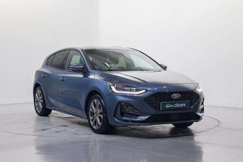 Usado Ford Focus ST-Line 125 CV (91 kW) 2022 Azul Utilitario