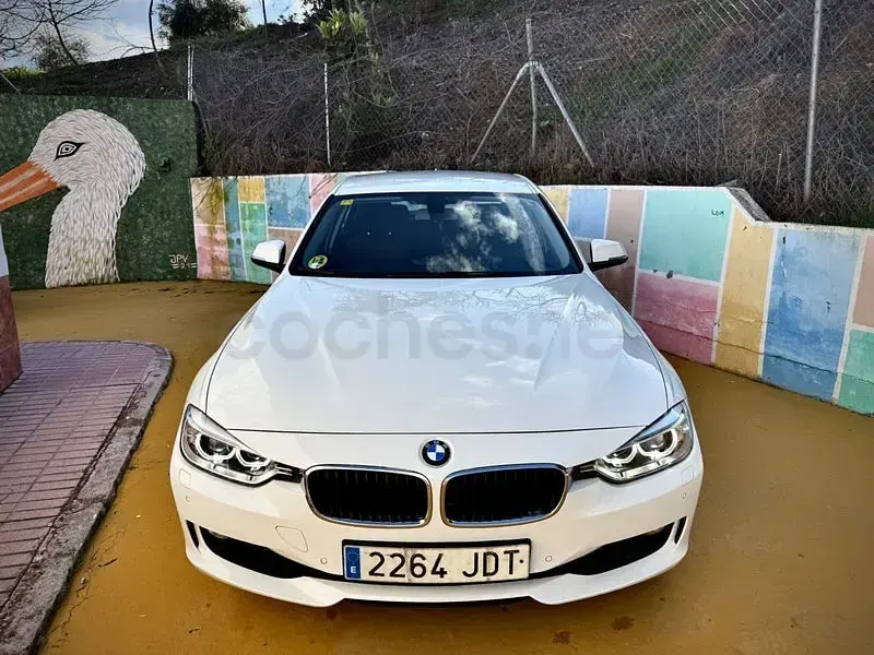 Używany BMW 316 116 KM (85 kW) 2015 Biały Sedan/Limuzyna