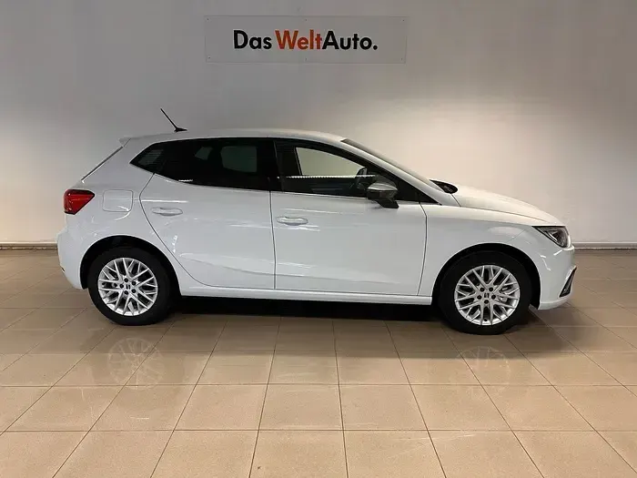 Usado Seat Ibiza XCELLENCE 115 CV (84 kW) 2025 Blanco Utilitario