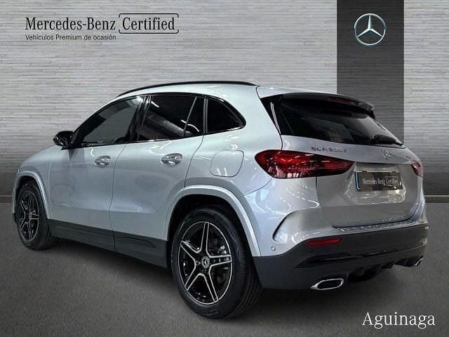 Käytetty Mercedes GLA200 AMG line 150 HP (110 kW) 2025 Hopea Katumaasturi