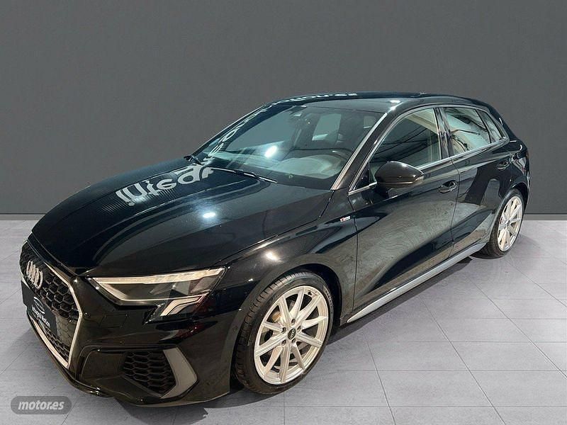 Usado Audi A3 S-Line 149 CV (109 kW) 2023 Negro Berlina