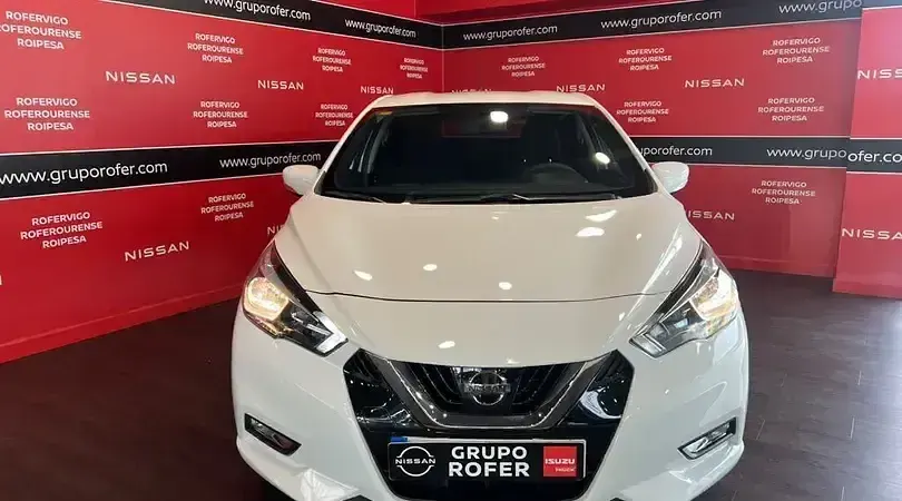 Usado Nissan Micra Acenta 101 CV (74 kW) 2020 Solid white (sólido) Utilitario