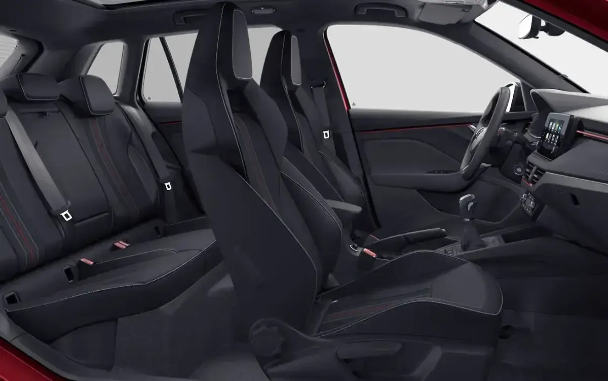 Usado Skoda Kamiq Monte Carlo 115 CV (84 kW) 2024 Rojo SUV