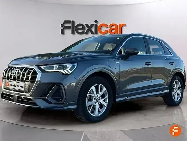 Usado Audi Q3 S-Line 245 CV (180 kW) 2023 Gris SUV