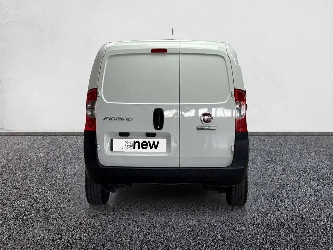 Usado Fiat Fiorino 95 CV (69 kW) 2022 Blanco Monovolumen
