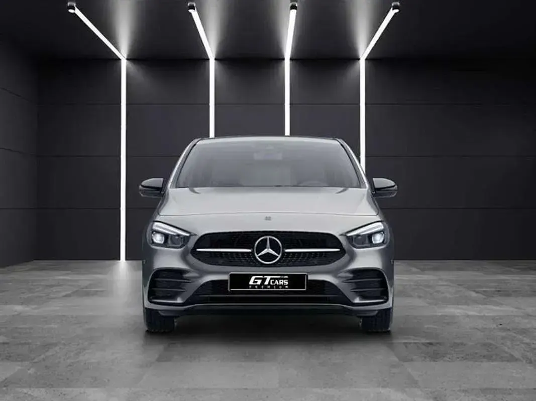 Usado Mercedes B200 AMG 150 CV (110 kW) 2022 Gris Utilitario