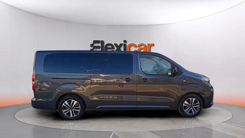 Usado Peugeot Traveller Business-Line 180 CV (132 kW) 2024 Gris Monovolumen