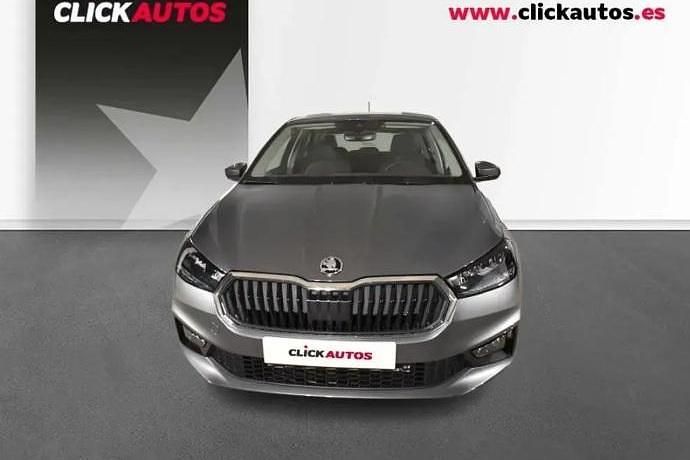 Usado Skoda Fabia Selection 115 CV (84 kW) 2025 Plata Utilitario