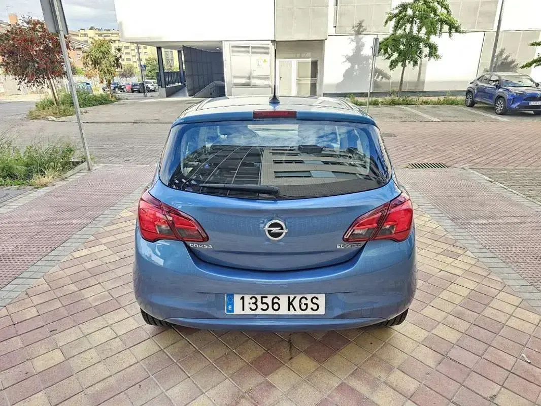 Usado Opel Corsa Selective 90 CV (66 kW) 2018 Azul Utilitario