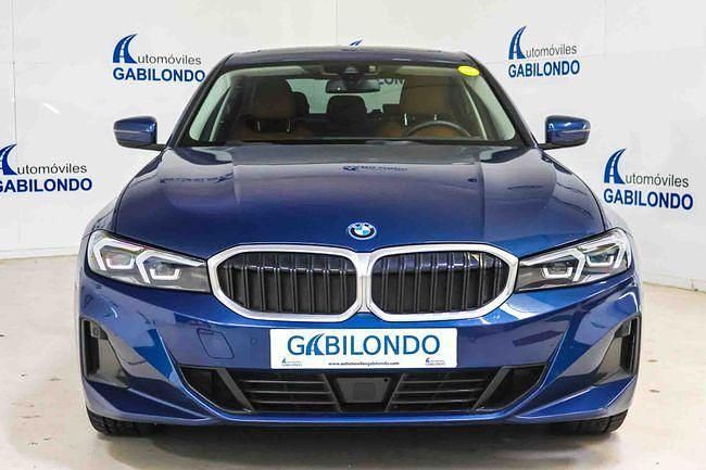 Usado BMW 320e Comfort Edition 204 CV (150 kW) 2023 Azul Berlina