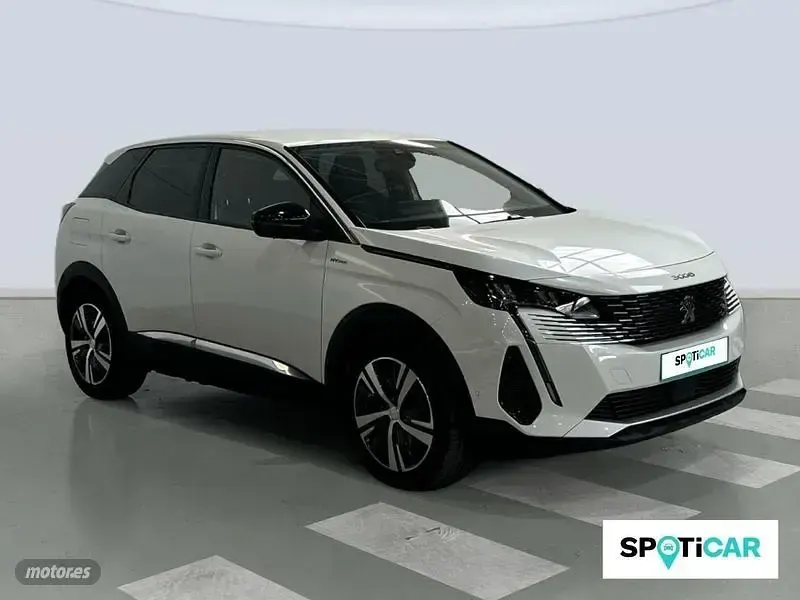 Usado Peugeot 3008 Allure 225 CV (165 kW) 2022 Blanco SUV