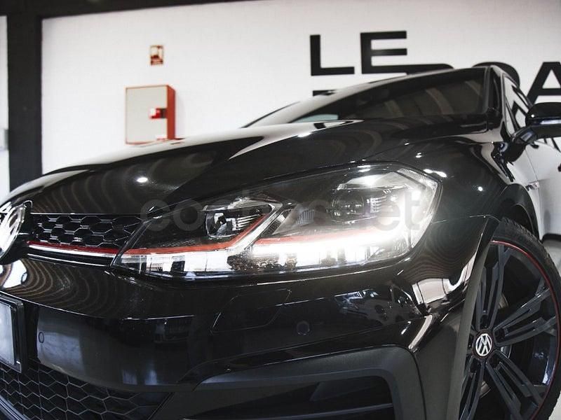 Usado VW Golf VIII GTI 245 CV (180 kW) 2020 Negro Berlina