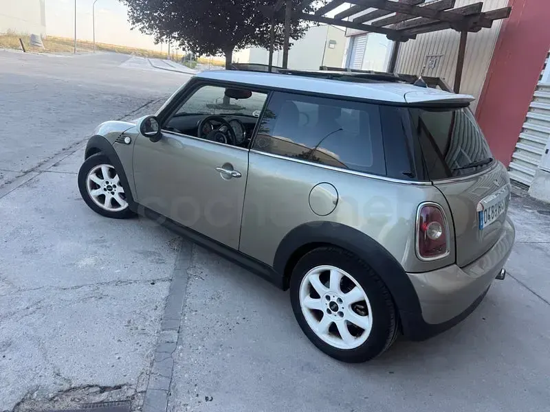 Usado Mini Cooper D 110 CV (80 kW) 2008 Gris / plata Utilitario