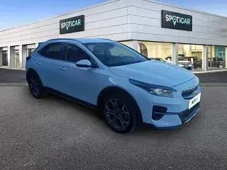 Usado Kia XCeed 141 CV (103 kW) 2022 Blanco SUV