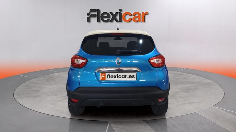 Usado Renault Captur Intens 90 CV (66 kW) 2016 Azul SUV