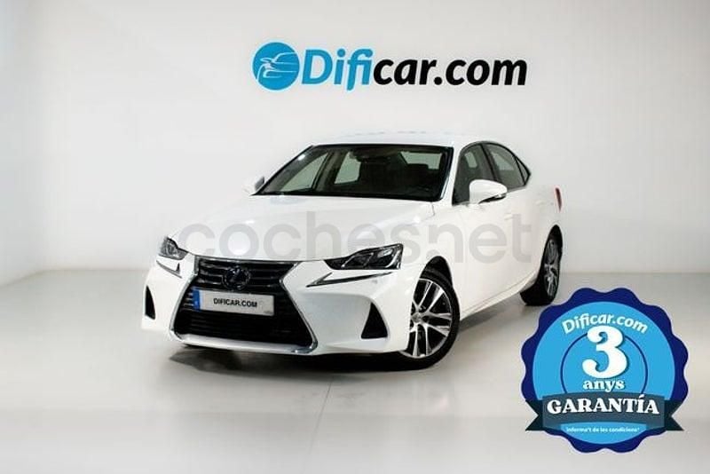 Usado Lexus IS300h Executive Line 223 CV (164 kW) 2020 Blanco Berlina