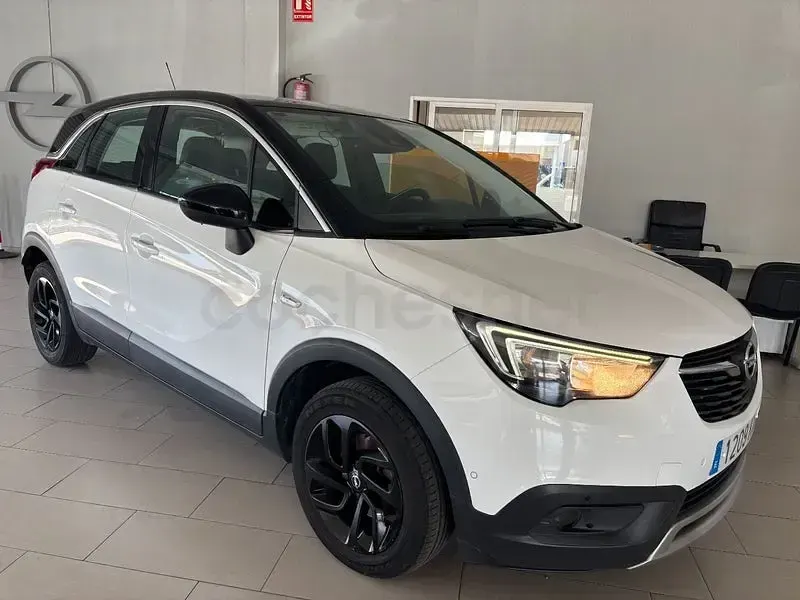 Usado Opel Crossland X Innovation 130 CV (95 kW) 2019 Blanco SUV