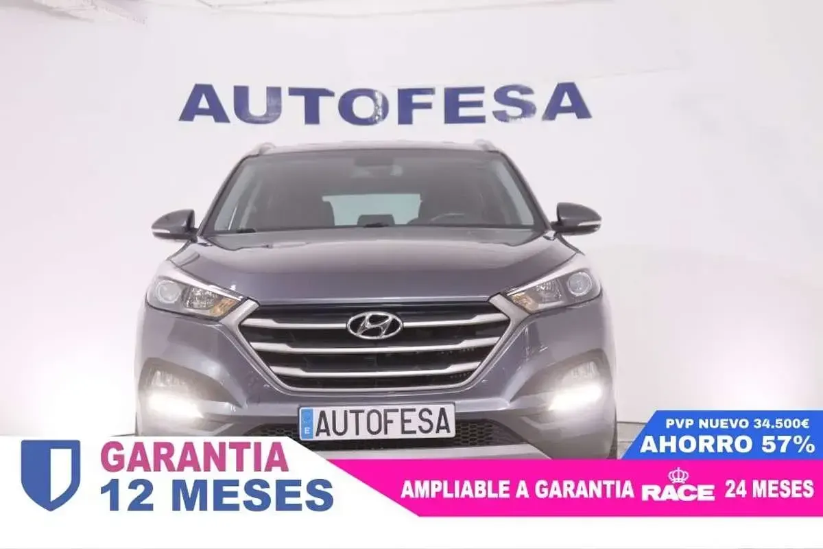 Usado Hyundai Tucson 116 CV (85 kW) 2017 Gris / plata SUV