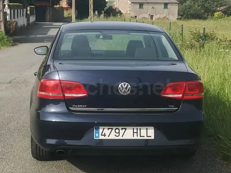 Usado VW Passat Edition 105 CV (77 kW) 2012 Blanco Berlina