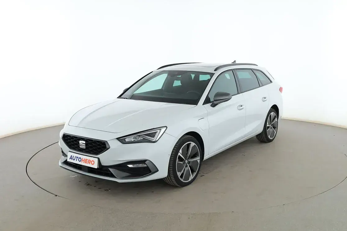 Usado Seat Leon FR 204 CV (150 kW) 2021 Familiar