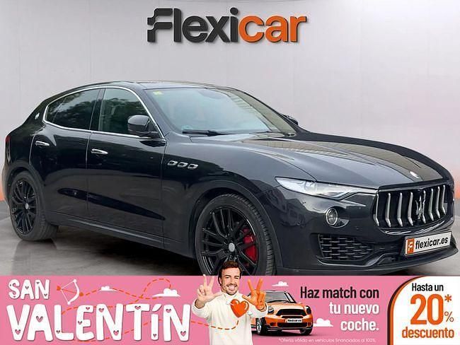 Usado Maserati Levante 350 CV (257 kW) 2018 Negro SUV