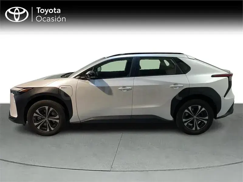 Usado Toyota bZ4X Advance 150 kW (204 CV) 2025 Eléctrico SUV