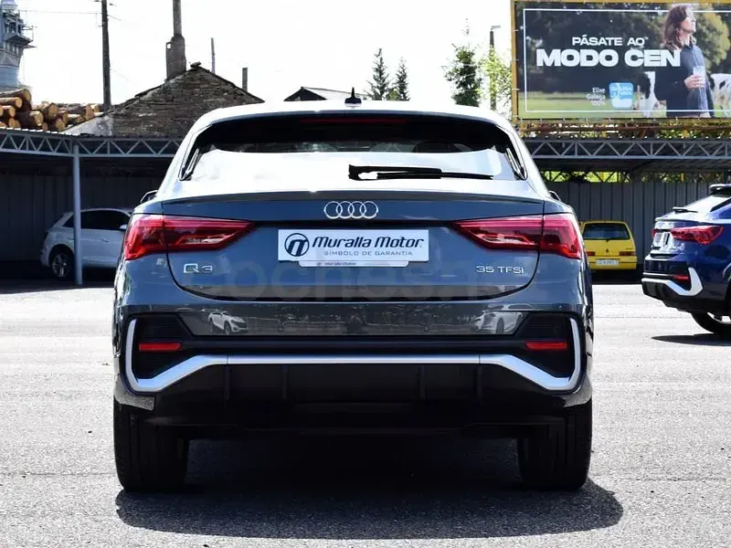 Usado Audi Q3 Sportback S-Line 150 CV (110 kW) 2022 Gris / plata SUV
