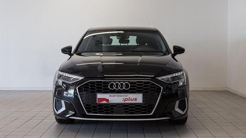 Usado Audi A3 Advanced Plus 116 CV (85 kW) 2021 Negro Berlina
