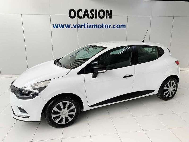 Blanco Usado 2019 Renault Clio IV Utilitario | 12.800 € (Un poco caro) - Imagen 1/4