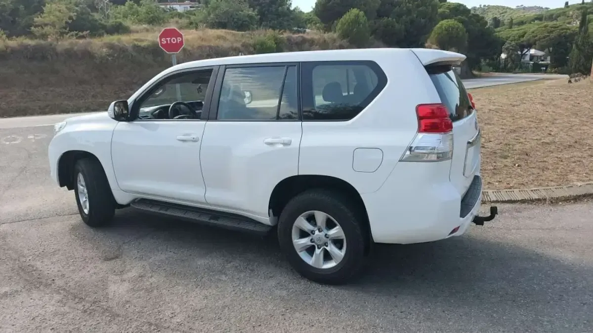 Usado Toyota Land Cruiser 173 CV (127 kW) 2010 Blanco SUV