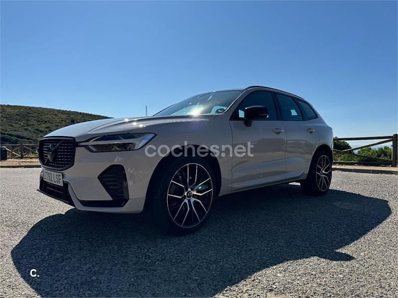 Usado Volvo XC60 Inscription 150 CV (110 kW) 2018 Gris / plata SUV