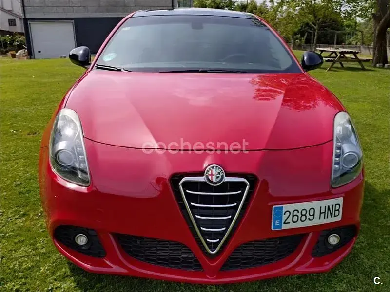 Usado Alfa Romeo Giulietta Quadrifoglio Verde 235 CV (172 kW) 2013 Rojo Utilitario