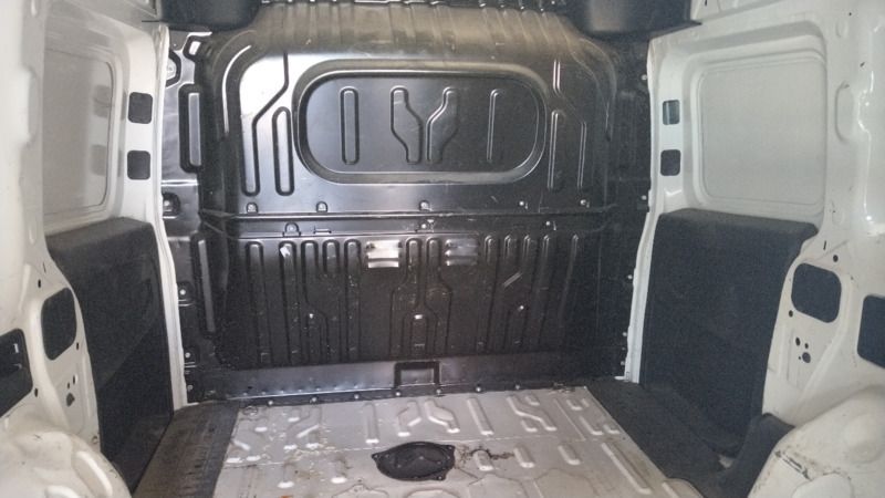 Usado Opel Combo 95 CV (69 kW) 2017 Blanco Monovolumen