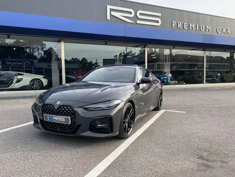 Usado BMW 430 Shadowline 245 HP (180 kW) 2022 Cinzento Coupé