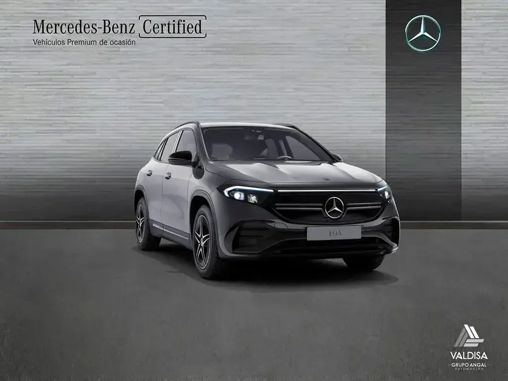 Usado Mercedes EQA250 AMG line 139 kW (190 CV) 2022 Gris montaña SUV
