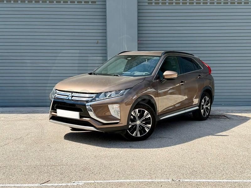 Usado Mitsubishi Eclipse Cross Spirit 163 CV (119 kW) 2019 Marrón SUV