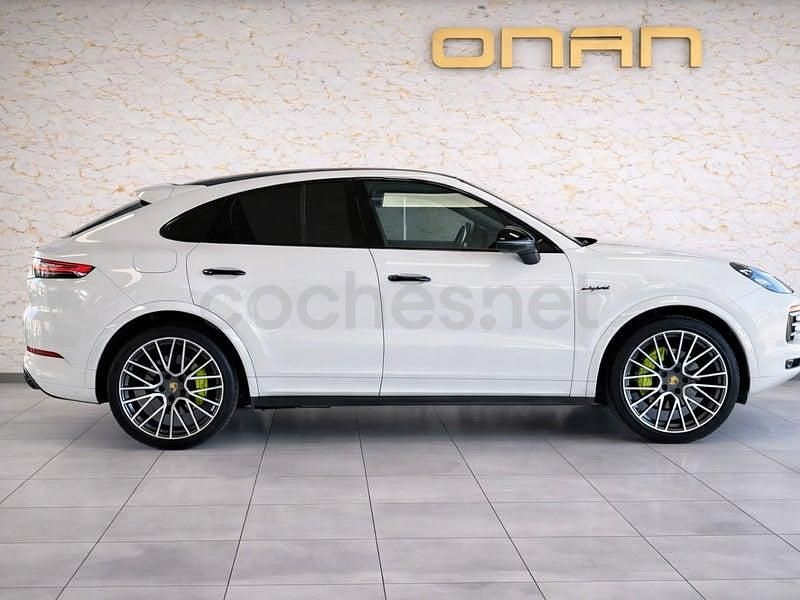 Usado Porsche Cayenne 462 CV (339 kW) 2019 Blanco SUV