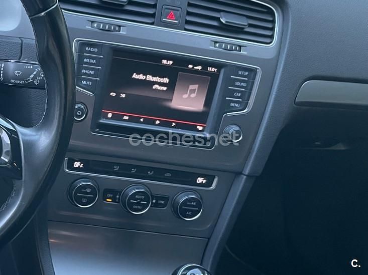 Blanco Usado 2016 VW Golf VII Business Berlina | 9500 € (Precio justo) - Imagen 1/4